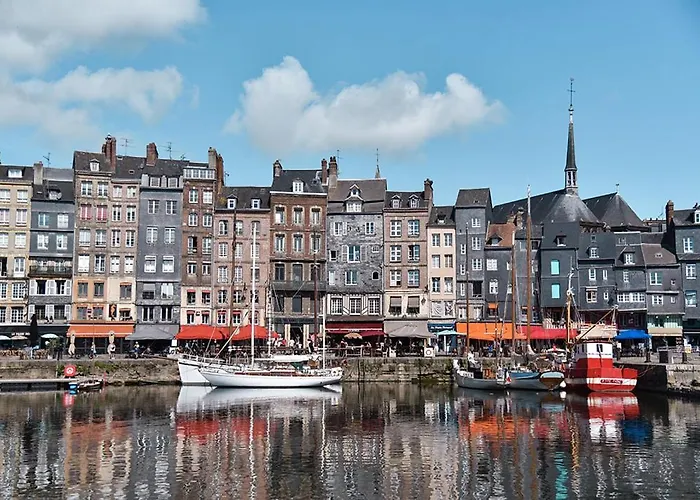 2 Pieces Proche D Honfleur, Piscine En Saison, Parking Gratuit, Wifi *